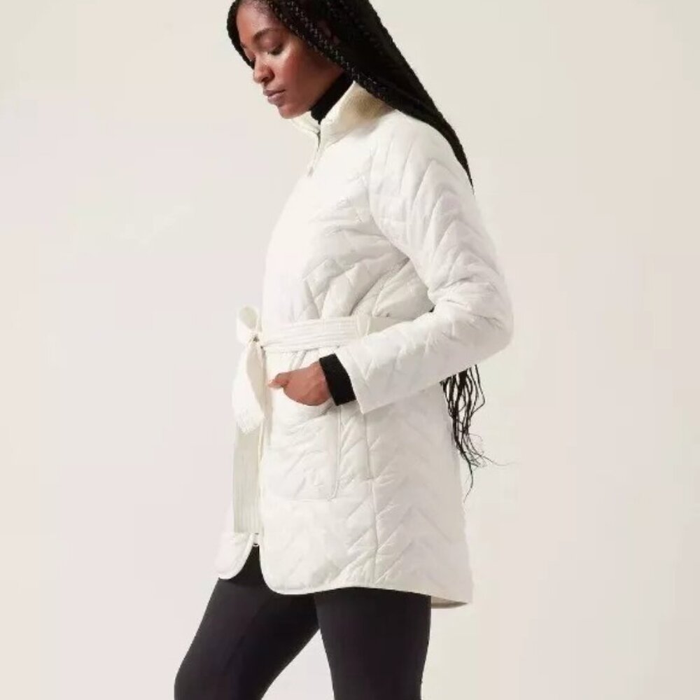 Athleta Mendocino Women’s Magnolia White Quilted Belted Puffer Coat